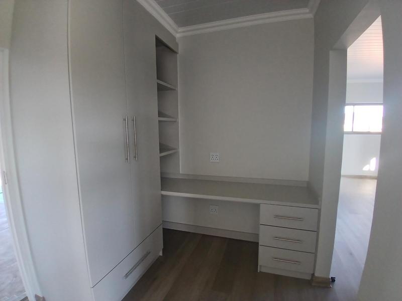 3 Bedroom Property for Sale in Stilbaai Wes Western Cape